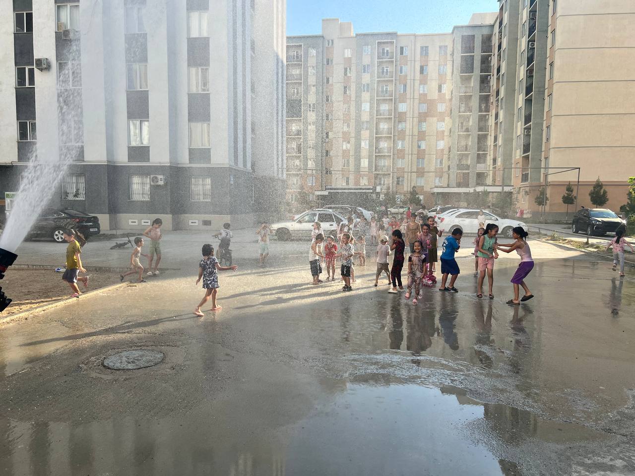 Болаларга сув сепинг-2
